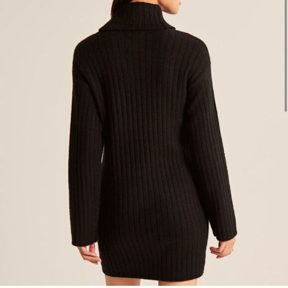 Abercrombie & Fitch Easy Fitting Turtleneck Sweater Dress Black- Size XS - Picture 3 of 10